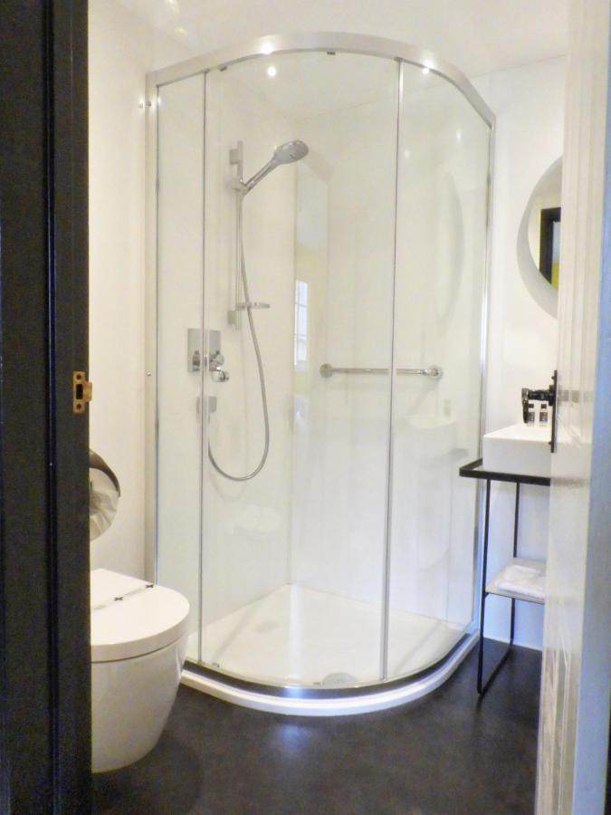 The Lion Hotel Welshpool Bagian luar foto