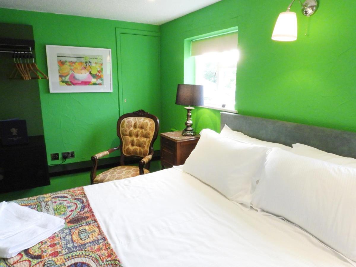 The Lion Hotel Welshpool Bagian luar foto